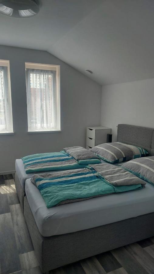 Ferienwohnung Krabbe im Haus-Neuharlingersiel Exterior foto